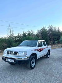 نيسان ٢٠٠٢ • بشدار • قفل مركزي