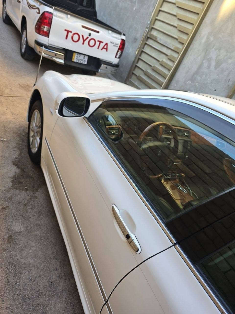 للبيع كراون شاهينه موديل 2004
رقم بصرة تسجيل جديد 
3دكم 
فتحه
كشنات جلد اسود كهربائي
شاصي 82 مكينة 3000 
أشارة مريات مع شفط
اريل امامي 
كفاله عامه وكلشي بيها شغال ما بيها نقص برغي
ويل حصيرة 
واذا تريد وياها ويل دنگه موجود 
مكاني البصرة 
***********
سعرها 160
