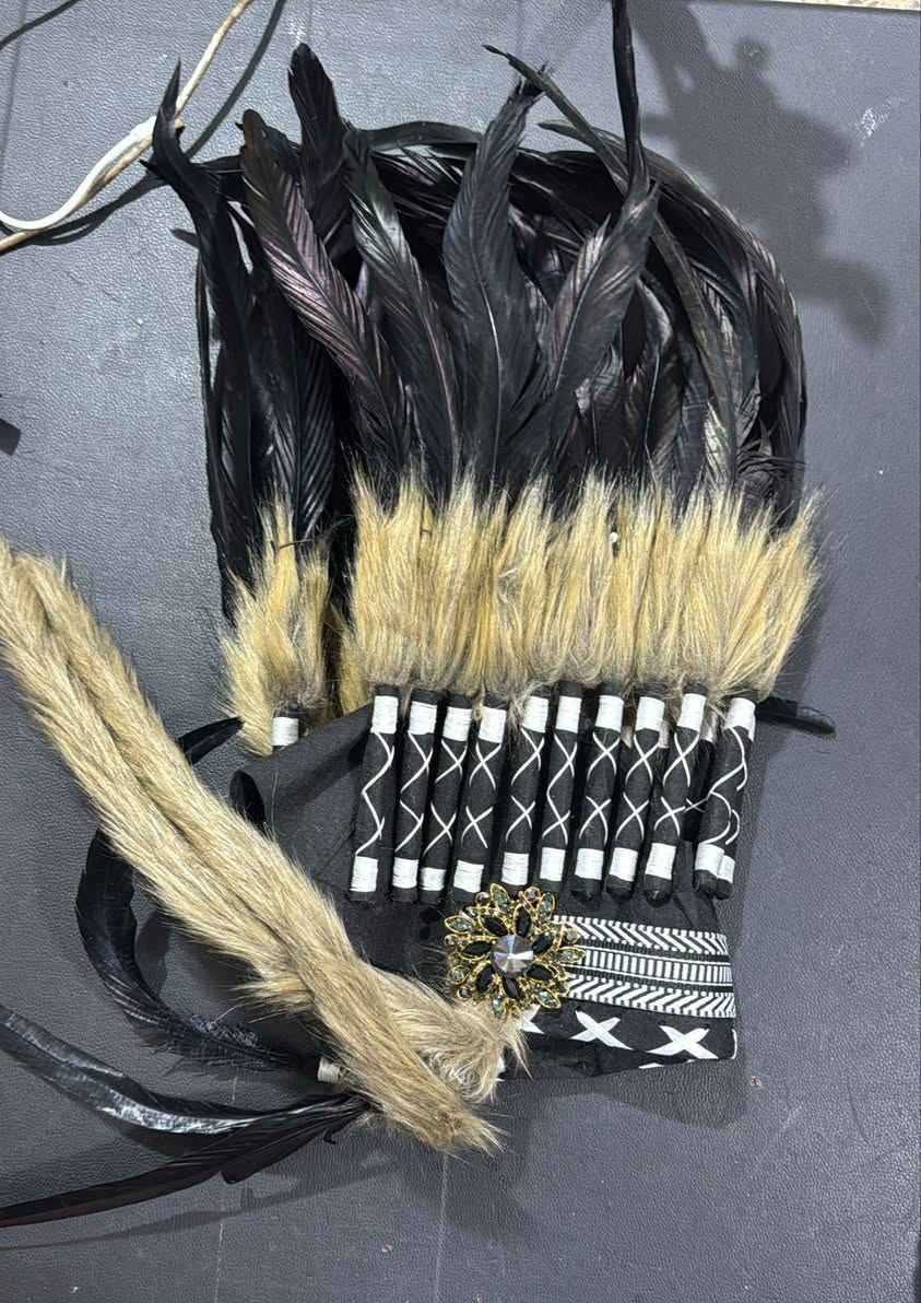 طاقية الهنود الحمر 
قطعه جديده لك 
اي استفسار خاص
قطع أمزون


**إذا كنت صاحب هذا الإعلان وتريد حذفه لأي سبب، رجاءا أرسل رسالة إلى الدعم الفني**