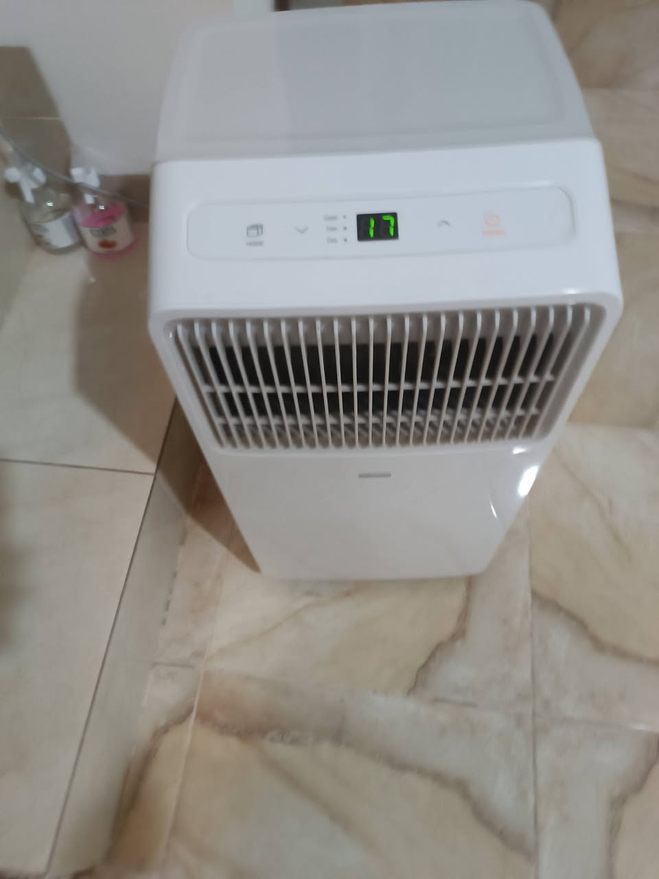سبلت متنقل للبيع
اقتصادي تبريد فول سهل الحركة 
موجود أربيل 
***********
