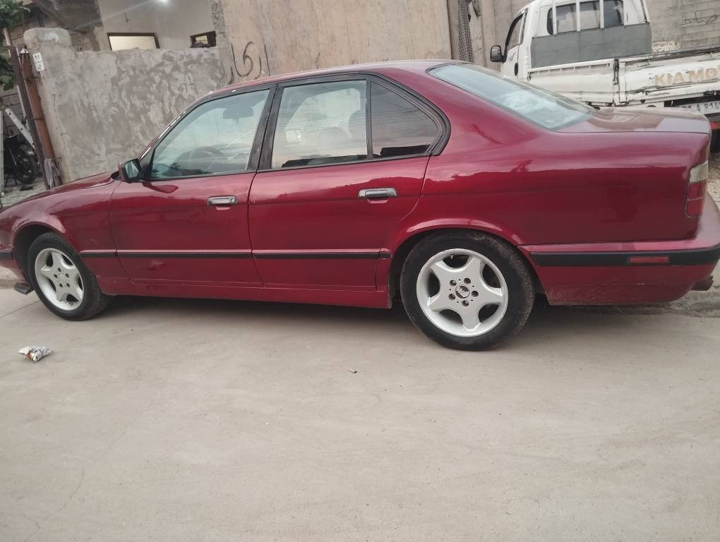 بيئم مودل  520(1990 39و مجال أربيل, العراق


**إذا كنت صاحب هذا الإعلان وتريد حذفه لأي سبب، رجاءا أرسل رسالة إلى الدعم الفني**