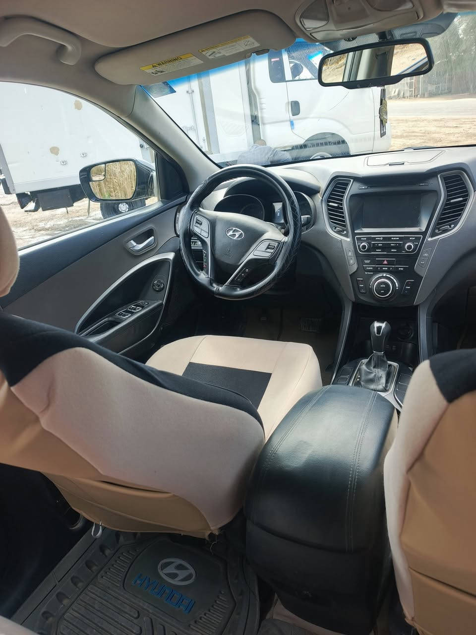 سلام عليكم سنتافي موديل 17امريكي مكينه 2400 شرط الفحص سنويه جديده ورقم جديد حادثه بصيط كلش  موجوده صور سياره جديده بمعنى الكلمة السعر 150وبيه مجال الشراي يتصل على الرقم ***********مكان السياره الديوانية
