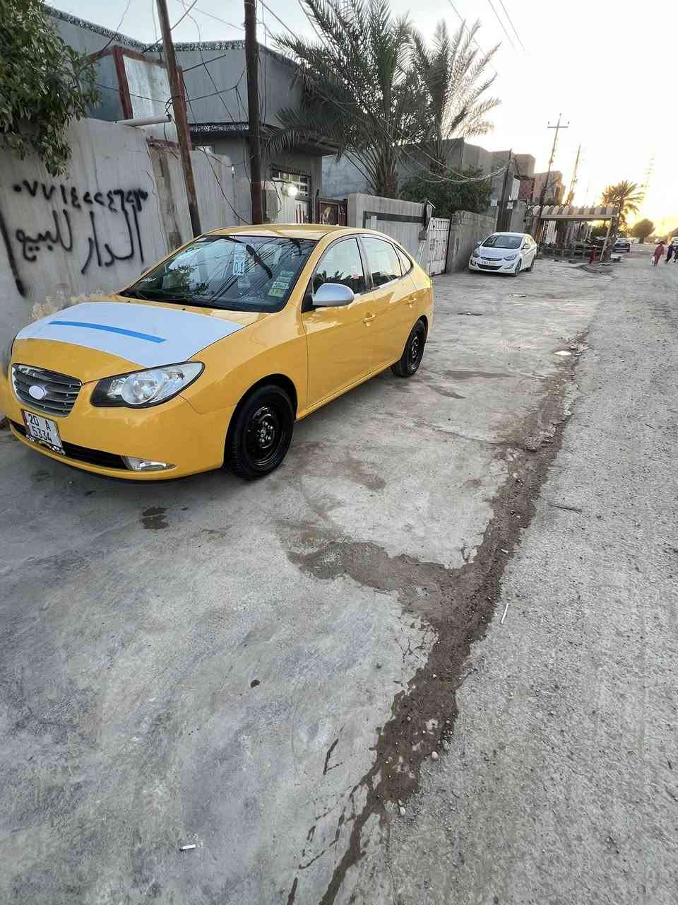 سلام عليكم عندي النترا ٢٠١٠ رقم ديالي نكليزي شرط تحويل محرك ٢٠٠٠صار ١٠تيام كير جديد صدر تخم تاير تبريد ضرر دوير خلفيه فقط سيارة كامله عله خير ربع متصرف عليهه سياره مال جناي مكان السيارة ديالي بعقوبة ***********
