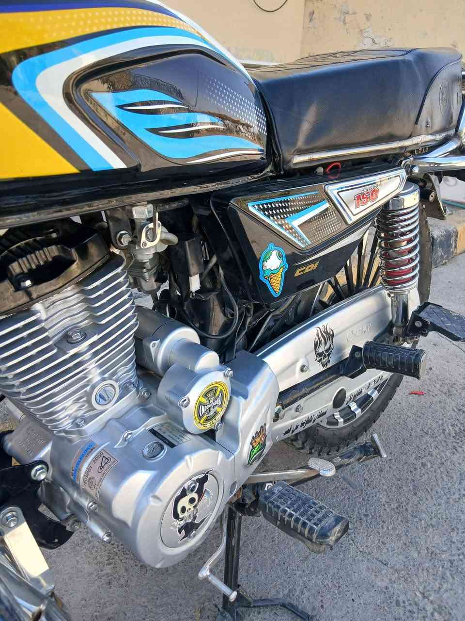 سونك. 24 نضيف محرك تايرات باتري جديد سلف شغال   مثل ما بل صوره بيع اومراوس مكاني سعديه جبل ***********
