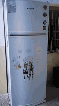 متاح للبيع تلاجه اي استفسار الاتصال عل رقم ***********
