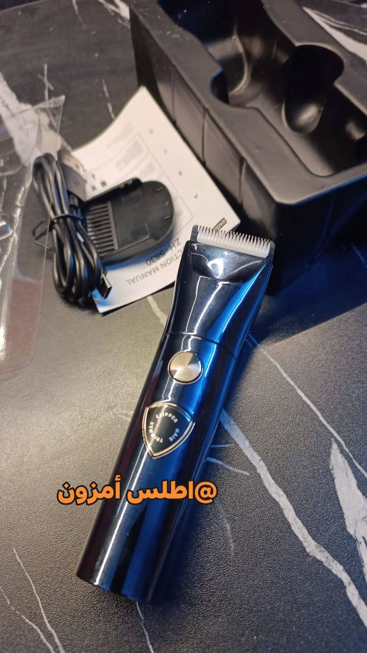 مكينة حلاقة  احترافية موديل ZH-5830. 
متوفر بسعر 9 الف 
متوفر توصيل الى جميع محافظات العراق 5 الف 
🔷للحجز خاص ماسنجر او واتساب
🔷رقم الواتساب ***********
