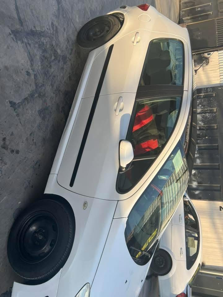 بيجو 307 موديل 2006
رقم نينوى 
كير ومحرك شرط 
تبريد شغال 
سنوية إلى 2029 تسقط 
السقف والبوند استيكر بدون اي صبغ أو معجون
السونر موجود بالمنشور 
سيارة ما ناقصها شي 
العنوان موصل الجانب الأيسر 
منطقة الكندي الثانية 
رقم موبايل بي ايضاً وتساب
***********
السعر 60 ورقه وبيها مجال بسيط
