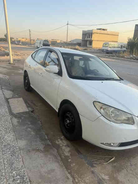 السلام عليكم النتره خليجي مكينه ٢٠٠ موديل ١٠ حلوه سياره بيها ملاحظات مرفوقه بل سونار اسعر شده او عشره بيها مجال للطيبين رقم الهاتم ***********
