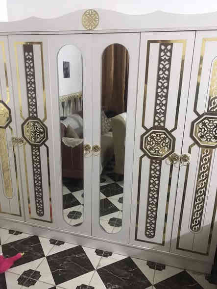 ‏غرفة مستعملة للبيع كربلاء ‏نظيفة 300 وبيها مجال***********
