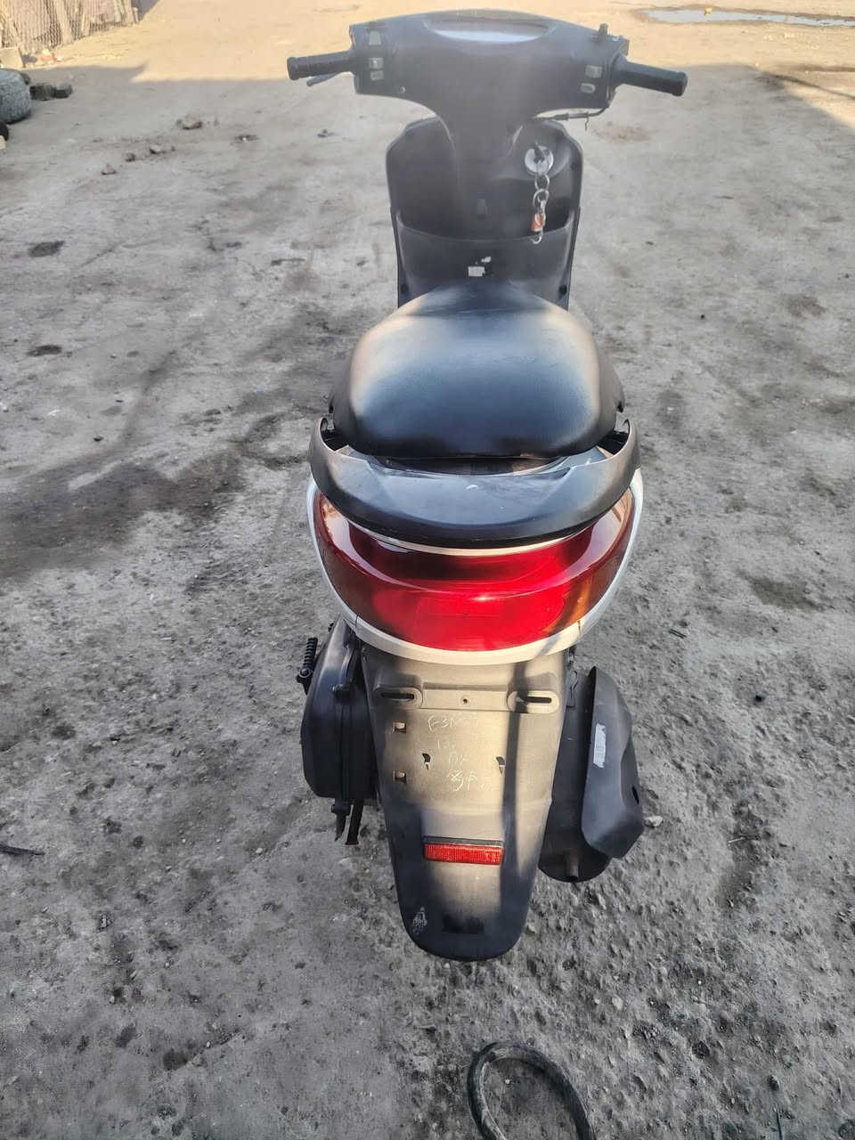 سلام عليكم بريس لبيع مكفولة السعر 700 وبيه مجال استفسار ***********
