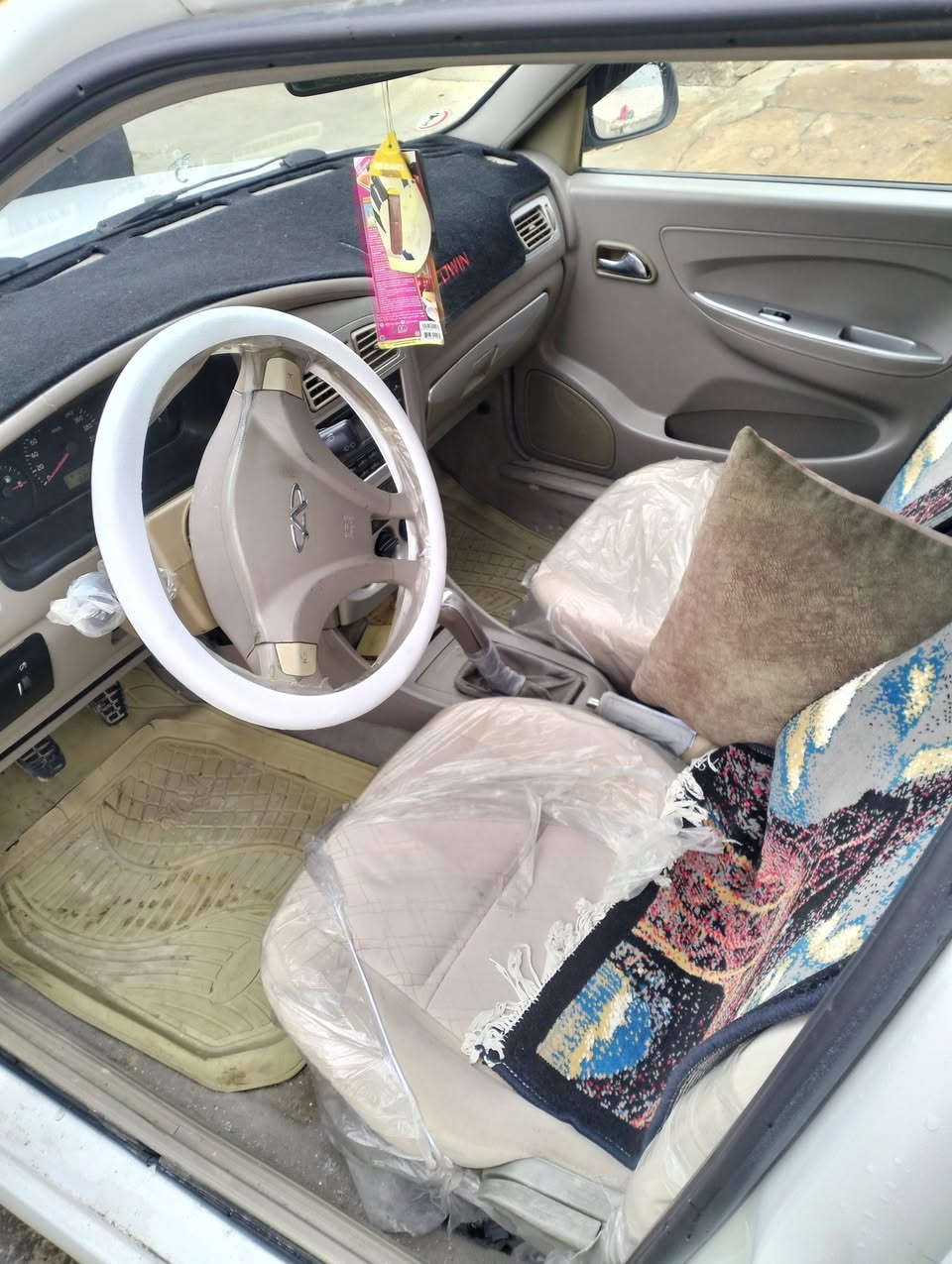 شيري كوين 13
كلشي بيها جديد وشرط
***********
***********
