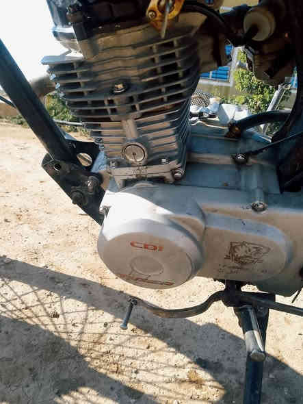 السلام عليكم ورحمه الله وبركاته موطور للبيع محرك نضيف حيل دبلات شغاله لايت شغال هندر واحد الموطور مثل ما موضح بل صوره السعر 250 وبي مجال حك الجيه الهاتف ‏‪***********‬‏ول خاص مفتوح ومن الله التوفيق
