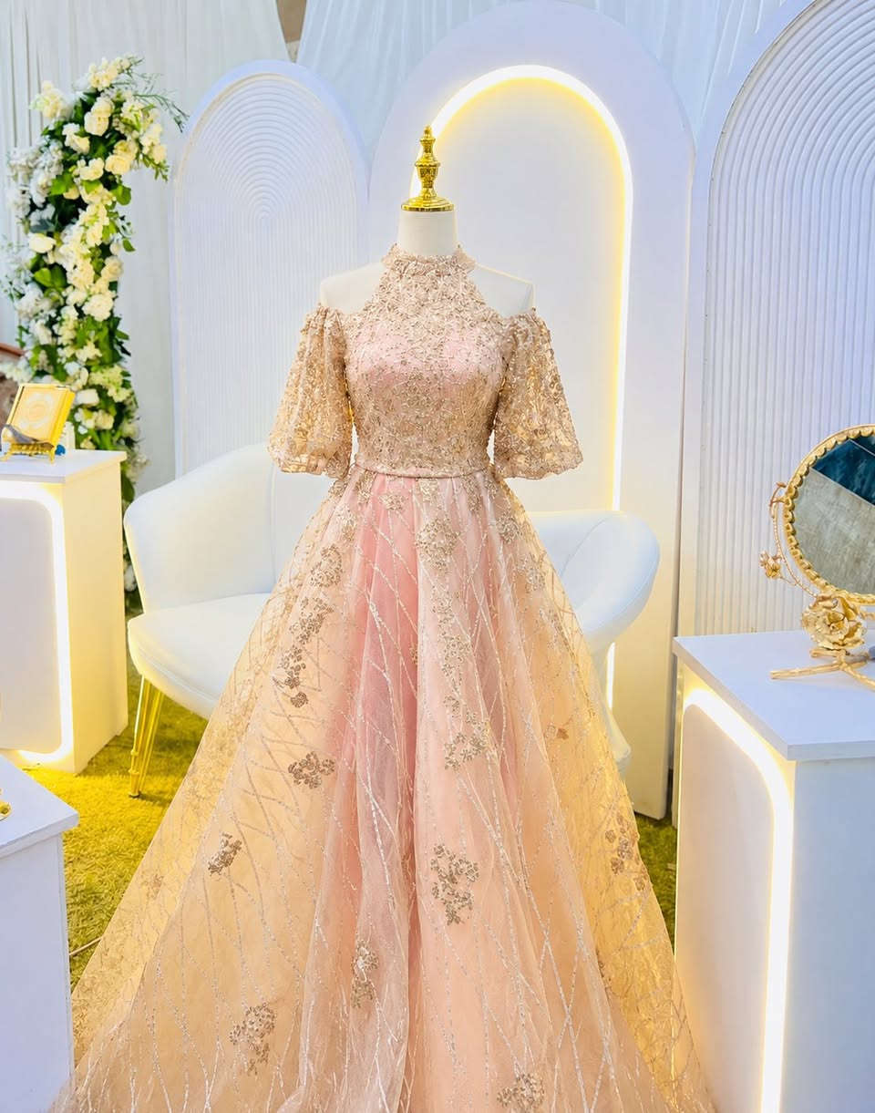 فستان عروسه مهر او حنه ملبوس نص ساعه فقط
قياس 36
من وزن 40  لحد 55 
سعره 75 
مكاني بغداد


**إذا كنت صاحب هذا الإعلان وتريد حذفه لأي سبب، رجاءا أرسل رسالة إلى الدعم الفني**
