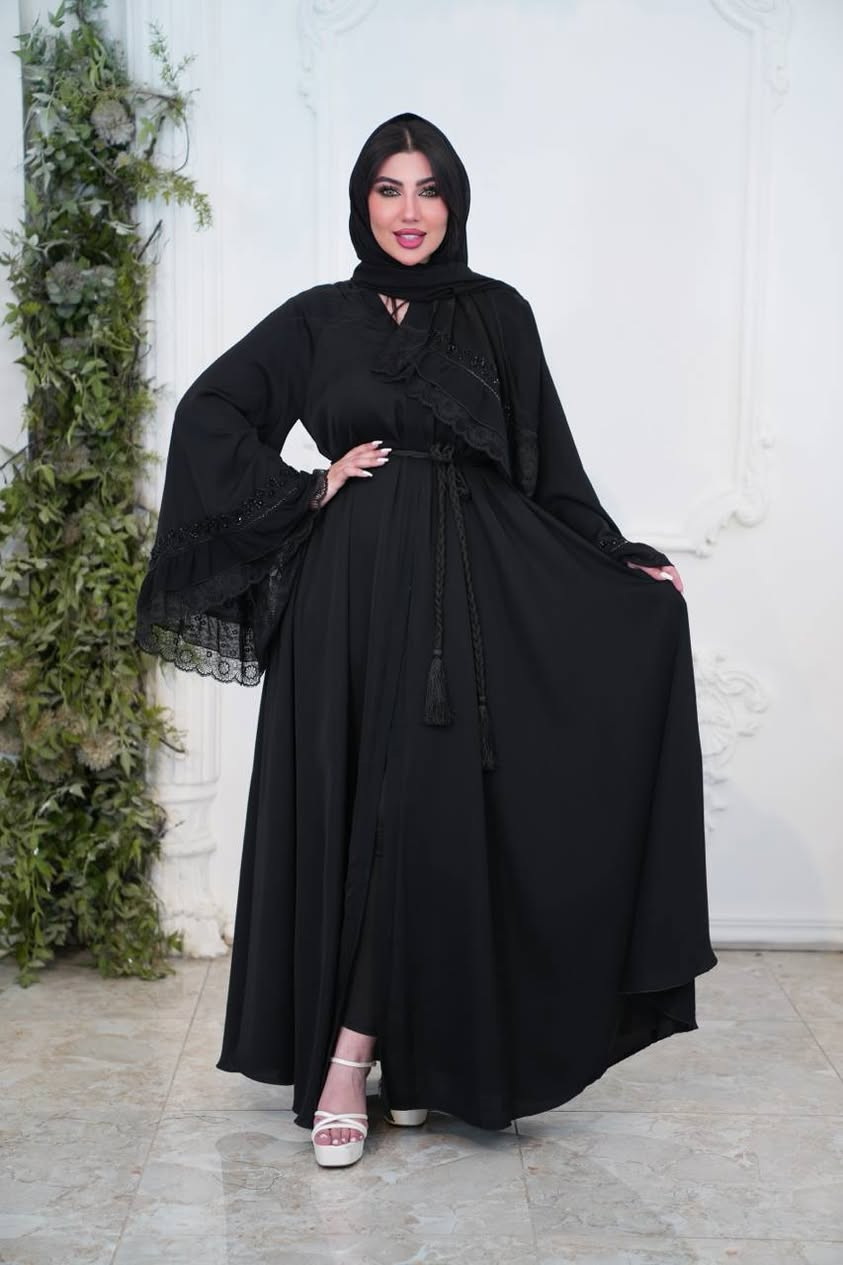 #جديدنـا عباية أماراتية😍✅
✨الاقماش حرير اماراتي الأصلي💯
🪄الشغل تطريز يدوي🪡🧵
🎗️مڪون من 4️⃣ قطع ✅
⤶عباية دبل كلووووش ✅
⤶شال ✅
⤶حزام  ✅
⤶حقيبة 👜✅
#عشتار
🎗️التلبيس :-من وزن 60 الى وزن 115✅
🎨🎨 الألوان :- 
←أسود 
←تايكر 
🌟 #عبايات_اماراتية #بشتات_اماراتية #أزياء_اماراتية #ملابس_اماراتية #جمال #أناقة #تراث_اماراتي #عبايات_راقية #بشتات_فاخرة #موديلات_اماراتية#فساتين_ #فساتين_زفاف #فساتين_طويله #مشاهير_العراق #مشاهير_العراق


**إذا كنت صاحب هذا الإعلان وتريد حذفه لأي سبب، رجاءا أرسل رسالة إلى الدعم الفني**