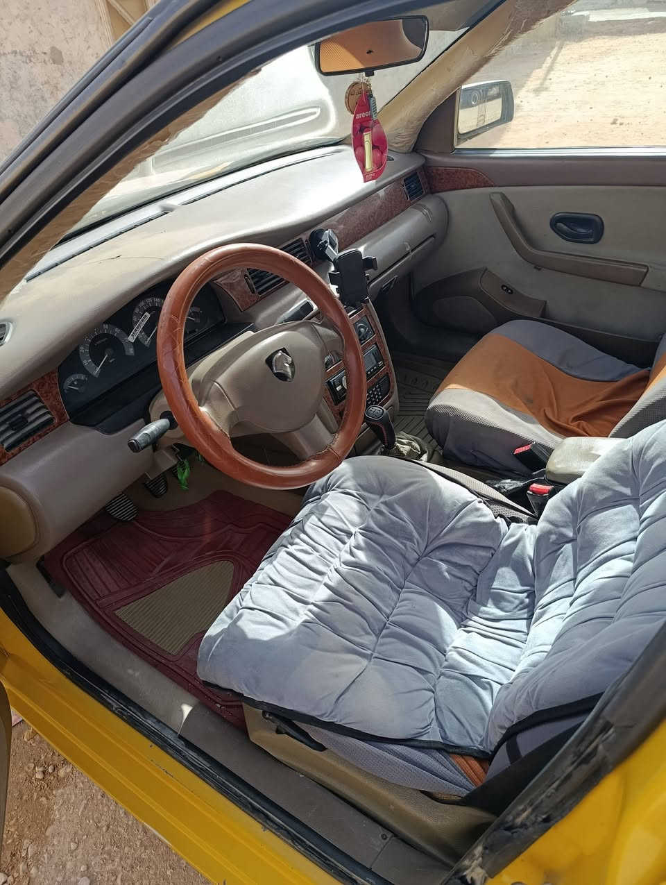 السلام عليكم سمند 2012 محرك بيه تبخير يعني تنقص دهن والسياره محولبه بس مو كله بجم جديد شاده حداديه 70بلميه السياره بأسمي تحويل ثاني يوم رقم كربلاء السعر 27 ومجاله كلش قيل ,,,***********
