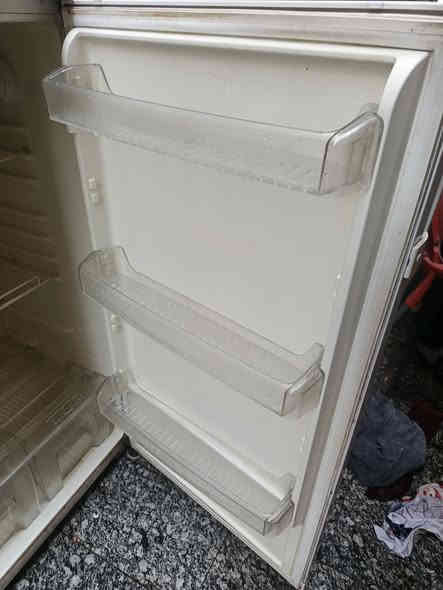 السلام عليكم ثلاجة للبيع السعر 75 العنوان بغداد المعلمين قرب شارع المدارس الفارس العربيي
الاستفسار ***********
