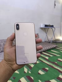 آيفون XS ماكس • ٦٤ جيجا • فيس آيدي واكف