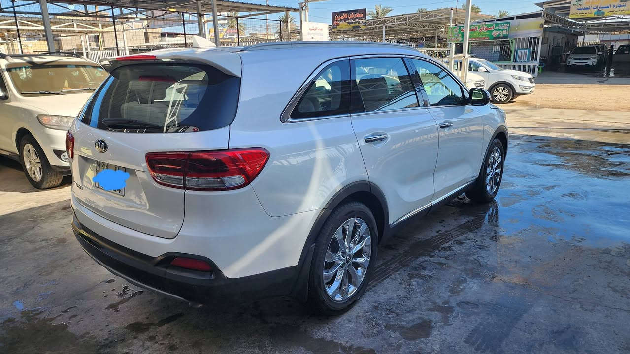 سورنتو خليجي فول 1/1  موديل 16      بيه كلير يم الرقم لخلفي جنطه  محرك مفتوح لراجز  لسعر ٢٠٢  هاتف ***********  مكاني ناحيه لرشيد. معرظ سماء الرشيد
