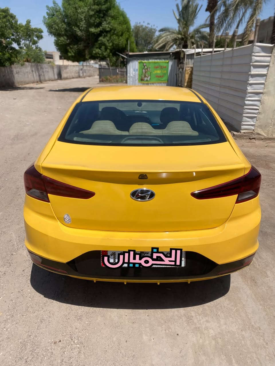 سلام عليكم النترة موديل2019 كير ايتي محرك الفين2000دوش منظومة غاز((كير&محرك)) مكفولات حادثة جاملغ خلفي و قبق جنطه وبعراق بيها جاملغ خلف السايق شي بسيط سيارة جاهزة وخير من الله وتراي لبصرة ((سعر105$))بيها مجال مكاني((الكرخ&الاعلام))***********
