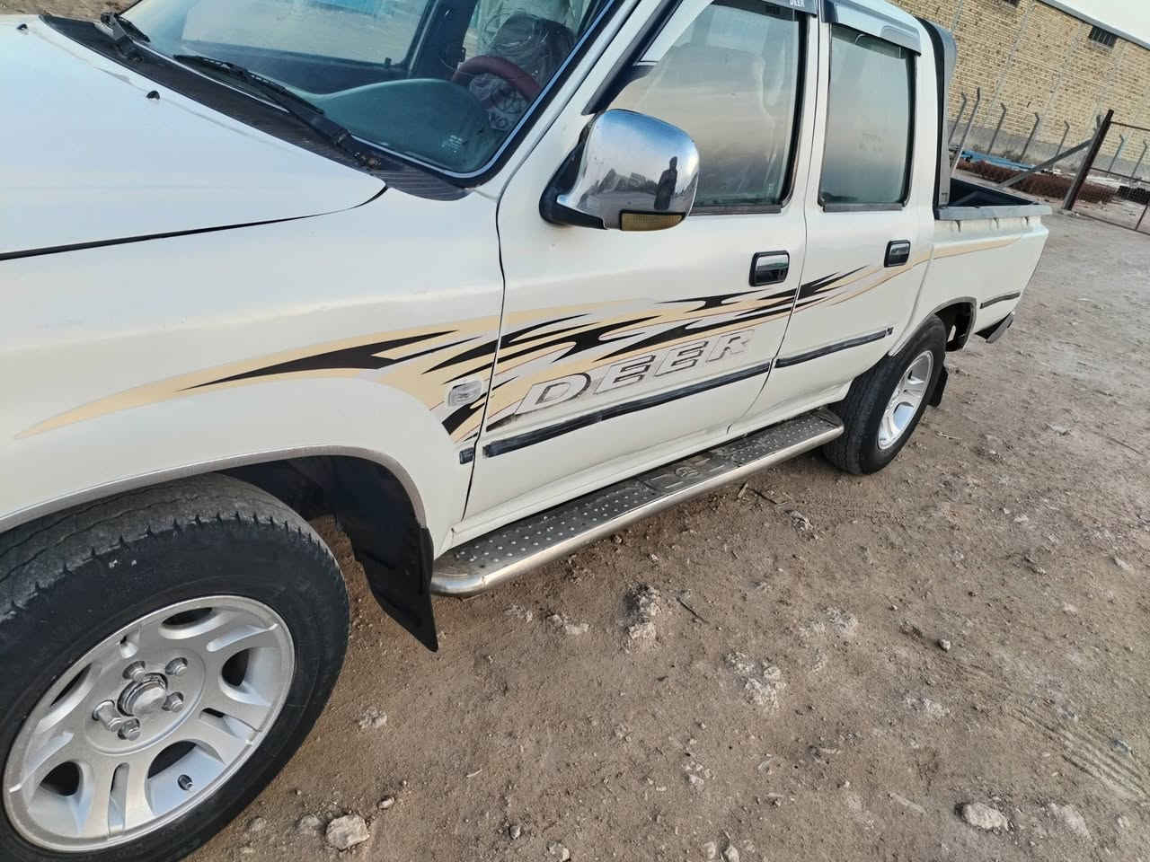 السلام عليكم
دير 2008 رقم بغداد سنويه مجدده لغايه 2027 مشروع وطني مكفوله من الضربه والتبديل كير محرك شاصي مكفول كهربائيات كلها شغاله تخم تاير حداديه جديده السعر 48 الشراي يتصل مكانها الديوانية ***********
