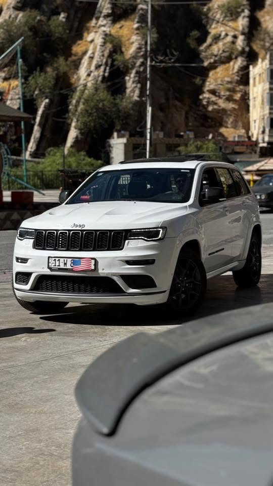 سلام عليكم
جيب s خليجي ٢٠١٩
بأسمي رقم بغداد 
داخل احمر واسود ماشية ٤٧ ميل
كفالة عامة من الضربة والصبغ
سونار فحص المندلاوي 
سيارة جديدة كلها على ايدي 
مكان السيارة بغداد 
***********
