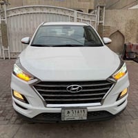 للبيع سيارة توسان خليجي 2020 اللون ابيض الرقم بغداد بأسمي سنوية جديدة ...