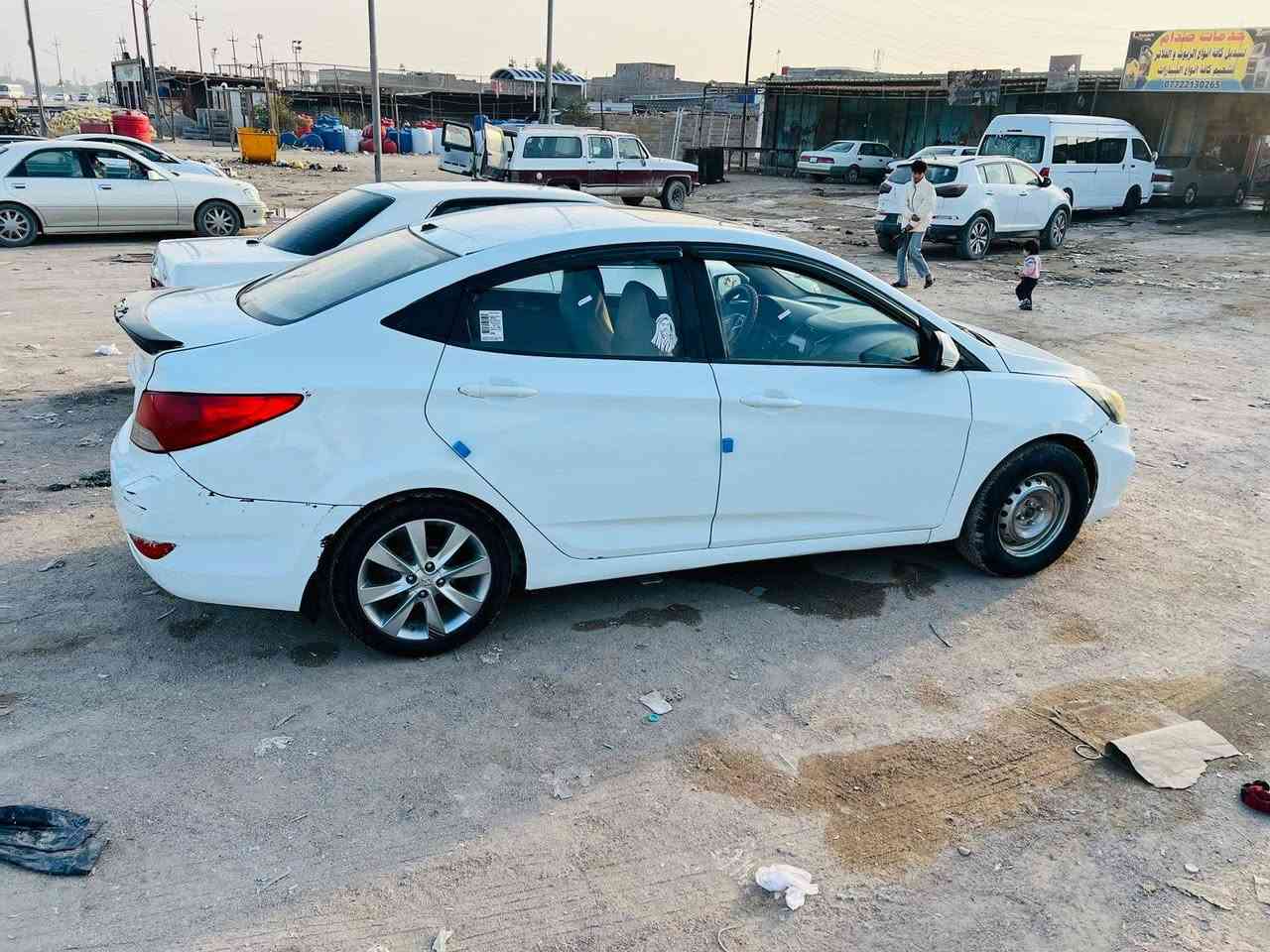 اكسنت 2015 رقم بصره بسمي سنويه جديده  سياره فول مواصفات حلو ومكفوله محرك وكير وتبريد ماعده بيه طخه بجاملق الخلفي 
سعر 78 
***********
