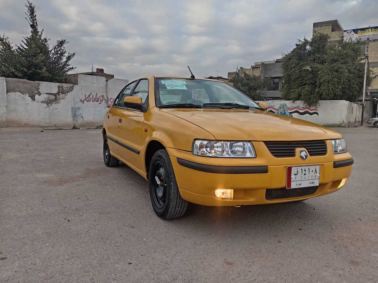 سلام عليكم لبيع موديل ٢٠١١ محرك وكير مكفولآت تخم تاير حداديه أمامي خلفي جديد السنوي تبريد سيارة مكفولة بدون صبغ سيارة جاهزة هاتف *********** مدينة الصدر السعر. 45
