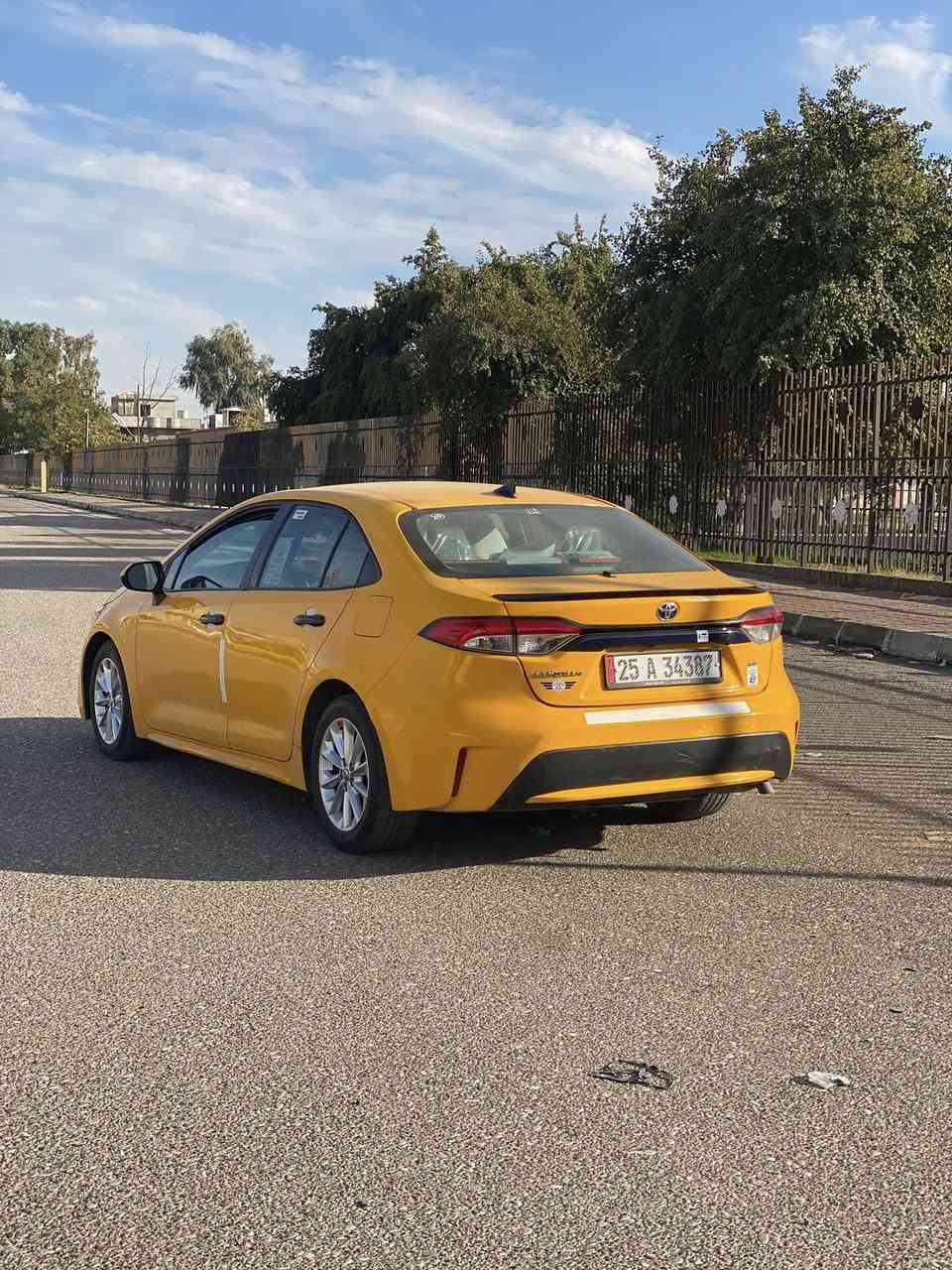 السلام عليكم 🙋🏻
كورلا 2020 وارد امريكي للبيع ماشيه 143 ميل 
بجم كبس بدون دواخل بدون ايرباك 
داخل لونين + ويل كروم بلادي 
بيها مكانات تصفيه بدون فتح برغي واحد و الصور موجوده بالمنشور السياره بسمي تحويل ثاني يوم رقم دولي 
…
السعر 178 $ 
للاستفسار . ***********
