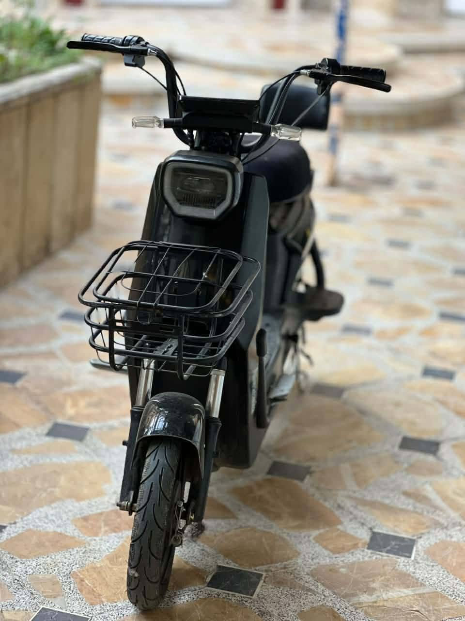 السلام عليكم ما طور شحن للبيع حيل نضيف مستعمل شي قليل  السعر 300 بي مجال قليل التواصل على هذا الرقم ***********
