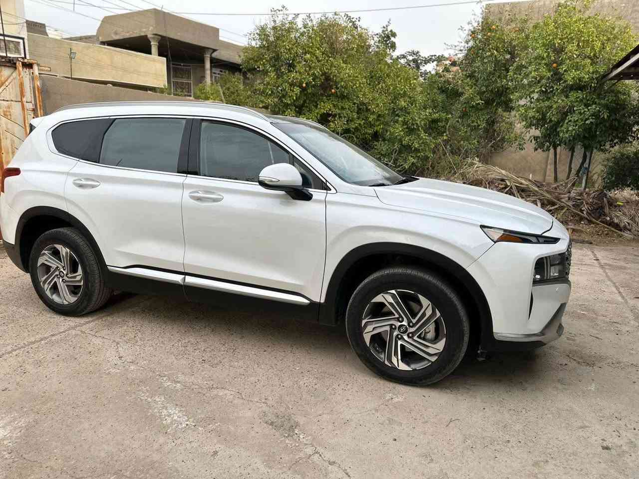 السلام عليكم
سنتافية موديل 2021
أبيض صدفي
ماشية 65.م
حادث جاملغ خلفي البجم كبس
رادارات أمامية خلفية جانبية توقف ذاتي
السعر 19$
*********** _بغداد
