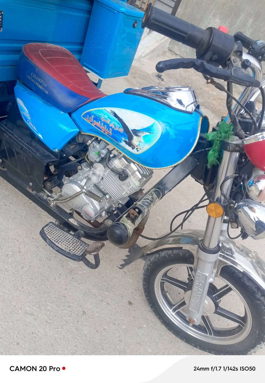 سلام عليكم ستوته نضيفه باسمي سعره 3400قفل لمو شراي لا يطب ستوته كلشي جديد ما مفتوح ستوته مال بيت مو بياع شراي


**إذا كنت صاحب هذا الإعلان وتريد حذفه لأي سبب، رجاءا أرسل رسالة إلى الدعم الفني**