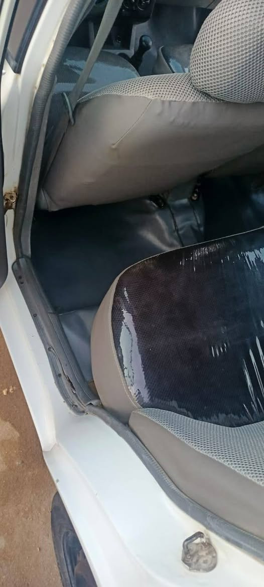 سلام عليكم سايبه بيض موديل ٢٠١٤مكفول من الضربه قويه بيه شويه صبغ بلا جاملغ خلفي وباقي كفالة مكينه كير تبريد جاهزة سياره السعر اب٣٦ورقه الاتصال ***********
