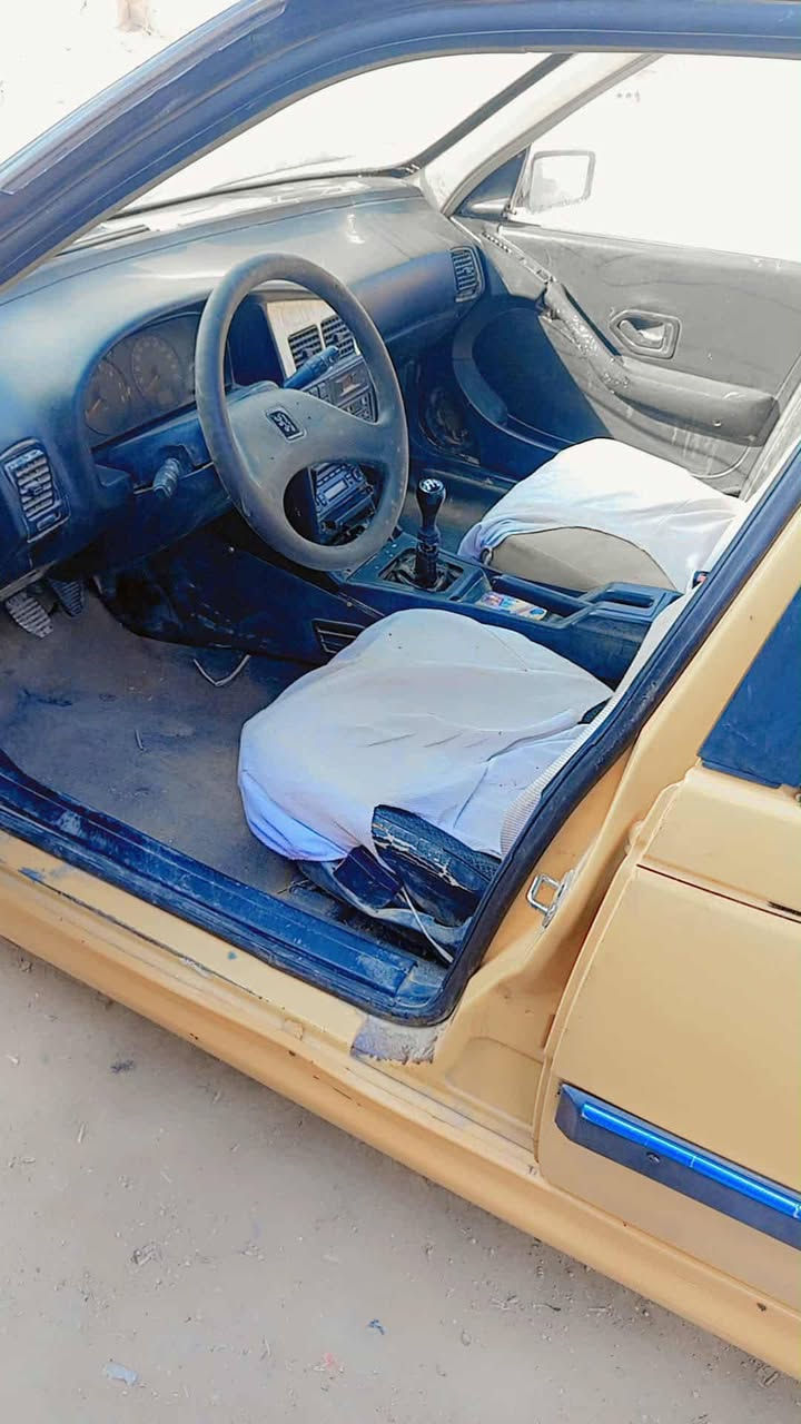 سلام عليكم سياره بيجو للبيع السياره نضيفه بس متروكه بيها عطل بسيط ونتركة  مديل ٨ راعيه موجود ماعليها غرامات مرور السعر 10وبيها مجال قليل والشراي يتصل ***********
