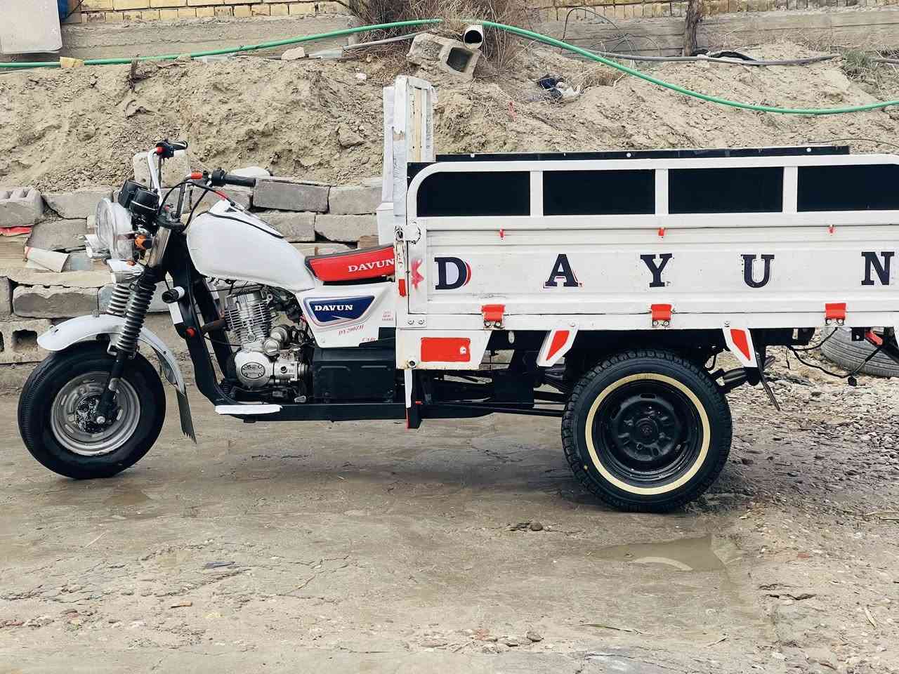 ستوته للبيع مويل 20 وكيل وكيل وكيل جاهزه علئ اخير حبايه مذب عليهاا ربع دينار مكينه ما مفتوحه جديده شرط شاصي كفاله سعرهاا ١٦٥٠وبيها مجال حك الجيه بسيط جماعت المريضه اطلع گبل مكاني سوق الشيوخ كرمة بني سعيد للاستفسار الاتصال ***********
