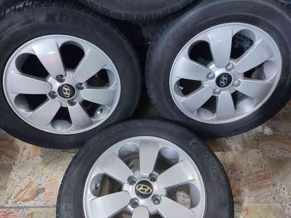 تخم ويل كب كوري الاصلي حجم 14مصبوغ فول نضافه يرهم افيو اكسنت ريو كورله قديم مع تخم تاير حجم 14.65.185نضافه فوك 70بلميه بيع او مراوس السعر 200قفل مكاني نجف مكتب الرشيد ***********
