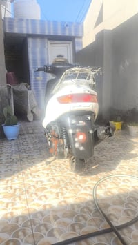 دراجه فراشه للبيع مكينه كابريتر شاصي بجيس شلعه ومعدل خير من الله تجي و...