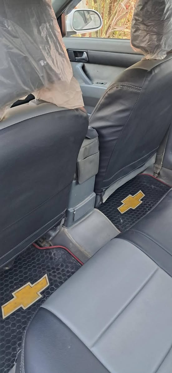 السلام عليكم
للبيع اوبترا موديل 2012 رقم كربلاء سياره كامله مابيهه تخم تاير صدر جديد عارضهه ب 80 وبيهه مجال 
مكاني بغداد الغزاليه ***********
