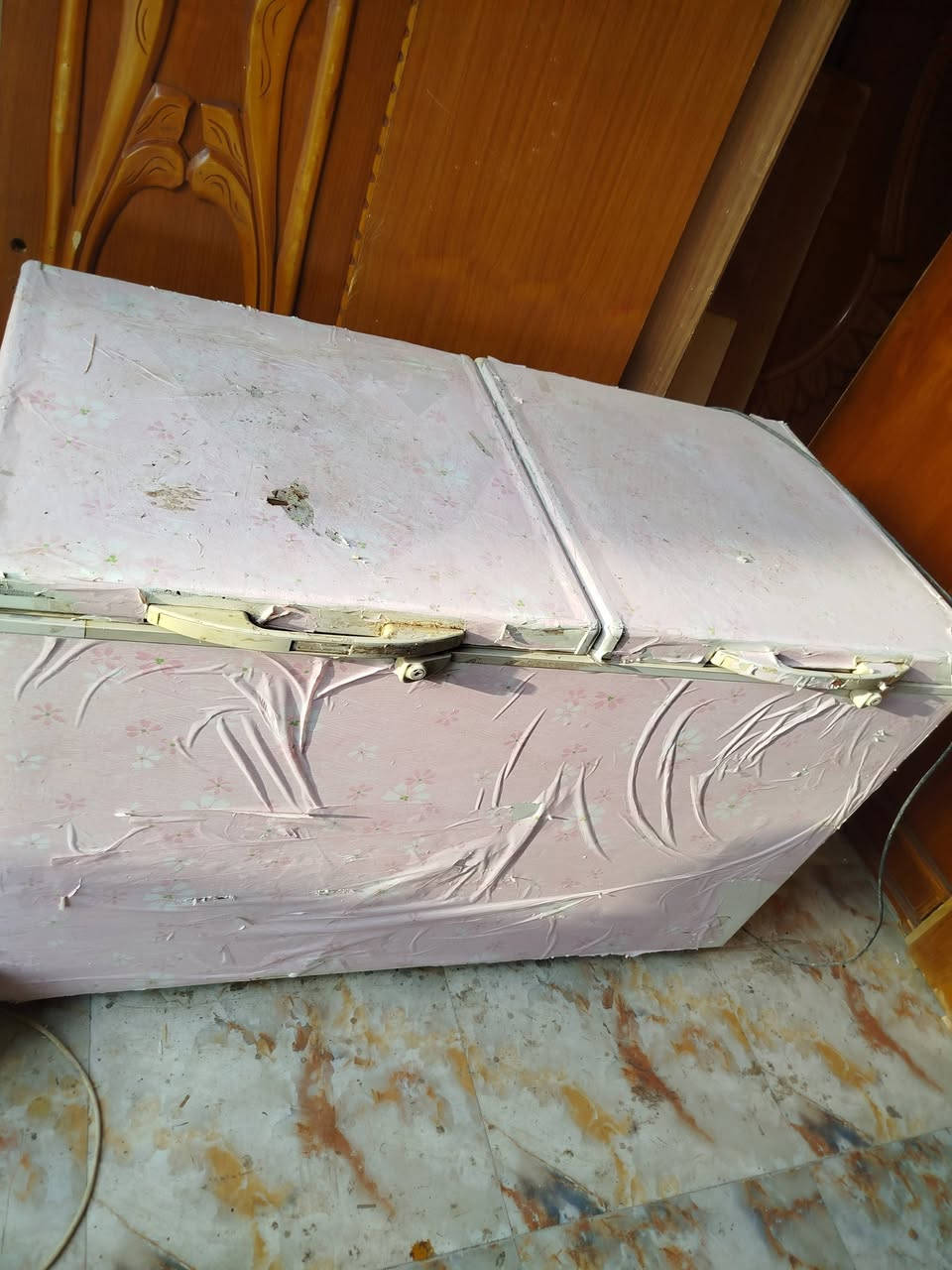 مكيف شغال للبيع سعر 165
مجمده شغاله للبيع سعر 160
العنوان العزه القديمة 
***********
