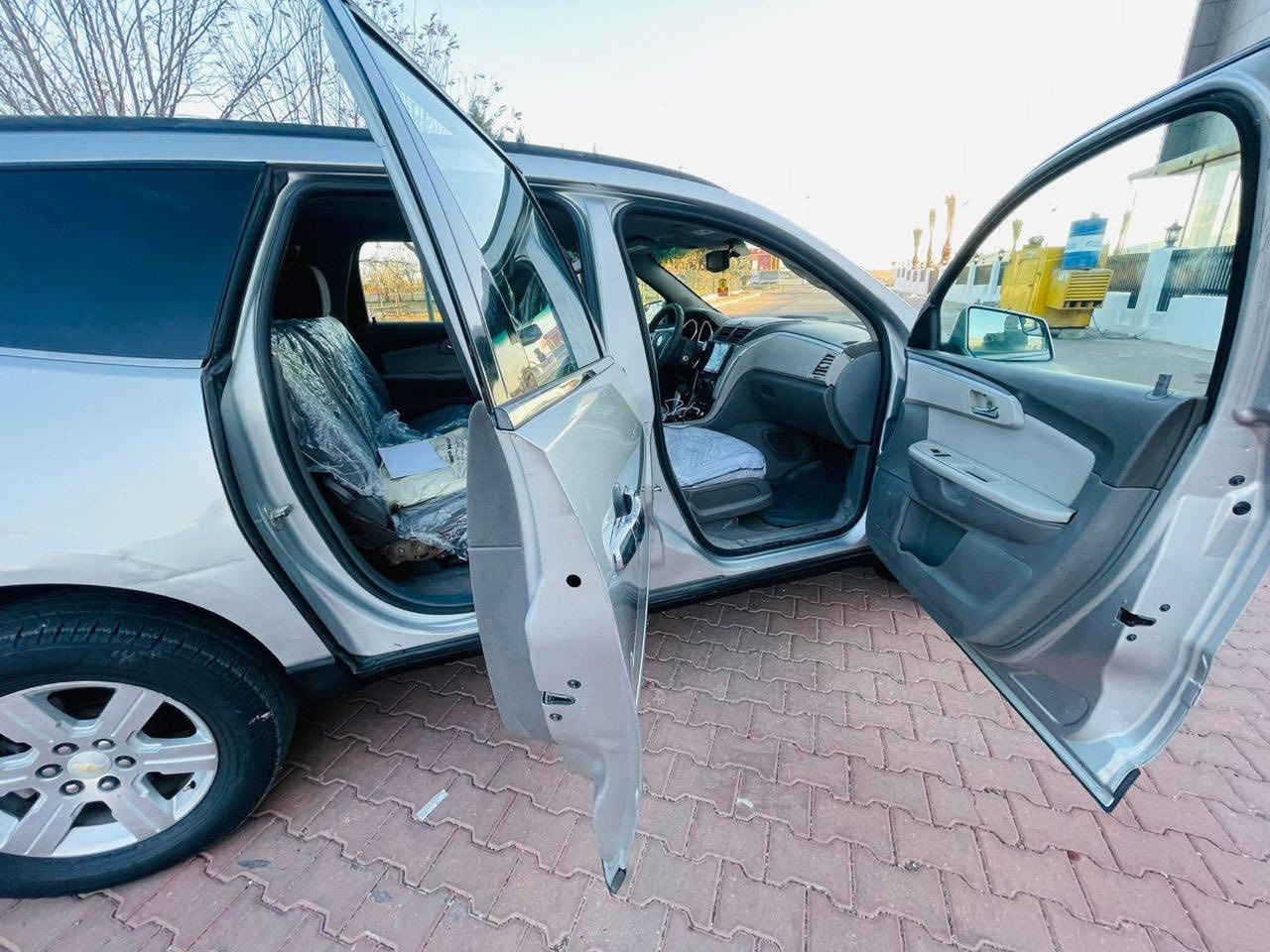 شوفرليت ترافرس 2011 بدون صبغ كلين تايتل مكينة 3600 سيارة كلش نضيفة السعر 85 ورقة للاتصال ***********
