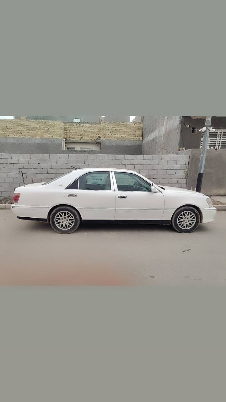 السلام عليكم سياره جنون قصه شنطه حداديه محرك وقير محرك 2000@موديل 2001 المكان ,***********
