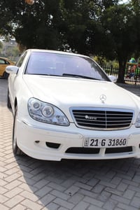 مارسدس 2003 فئة كلين مان  S 550 دعامية الخلفية وامامية صبغ بيه جمالية ...