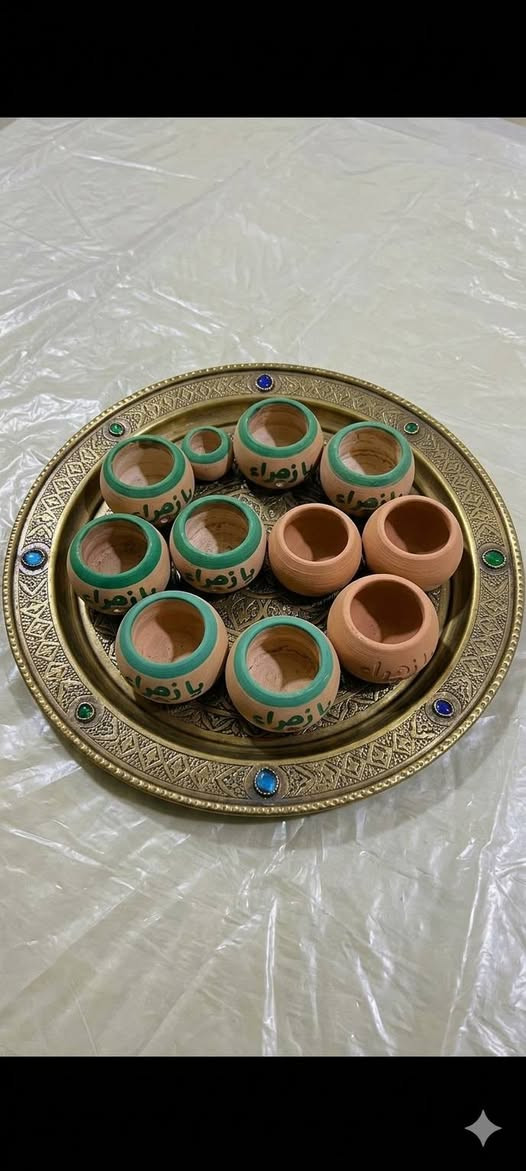 يا وجيهةً عند الله، اشفعي لنا عند الله.. ✨
​بقدوم أيام الحزن والعزاء، أيام خدمه أهل البيت (عليهم السلام)، وفرنالكم "توزيعات تنور الزهراء" المصنوعة بكل حب وفخر لخدمة زوار ومجالس سيد الشهداء وأمه الزهراء البتول. 🖤
​✨ اطلبي مرادج وانتي كولج ثقة بيقين الإجابة.. اشعلي شمعة بالتنور وانخي أم الحسن، فدوة لاسمها ما ترد سائل.
​🕯️ التوزيعات تجي على شكل تنور  صغير ومرتب، وبداخلة شمعة تنور درب المحتاج، تلوق لمجالسكم وثواباتكم.
​📦 متوفرة حالياً بالعدد الي تحتاجونه ومفتوح الحجز من الآن لتجهيز مجالس محرم وصفر.
​📥 للحجز والاستفسار:
راسلونا على الخاص  مباشرة، والكمية محدودة سارعوا بالحجز قبل زحمة الأيام.
​جعلها الله في ميزان حسناتكم، وعظم الله أجورنا وأجوركم بمصاب أبا عبد الله الحسين (ع). 🙏💔


**إذا كنت صاحب هذا الإعلان وتريد حذفه لأي سبب، رجاءا أرسل رسالة إلى الدعم الفني**