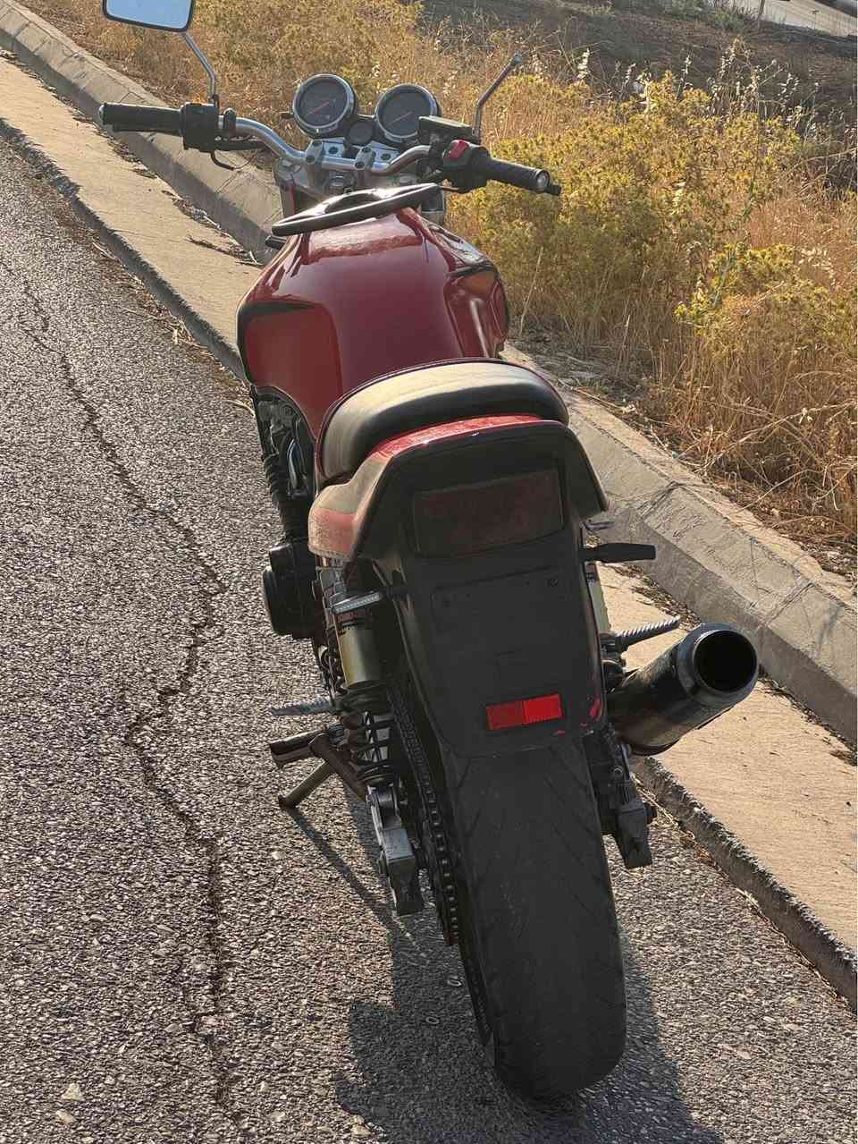 بطح cb 400
مكينة كبس بدون مشاكل 
نقوصاتها كهربائيات بسيطة 
مكان سليمانية بكرجو 
سعر12  ورقة السليمانية, العراق


**إذا كنت صاحب هذا الإعلان وتريد حذفه لأي سبب، رجاءا أرسل رسالة إلى الدعم الفني**