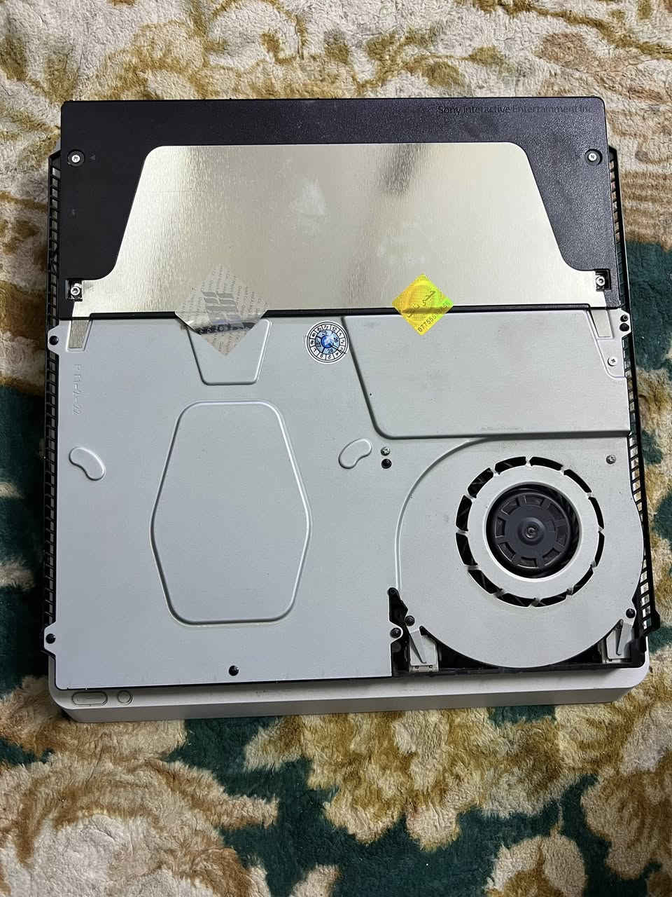 بلي 4 نضام 9 مهكر 1 تيرا بعده جديد شوفة عينك لا مفتوح ولا مصلح تاخذه من باب البيت ويا الـUBS سعره 350 وبي مجال قليل مكاني بغداد الجديدة ***********
