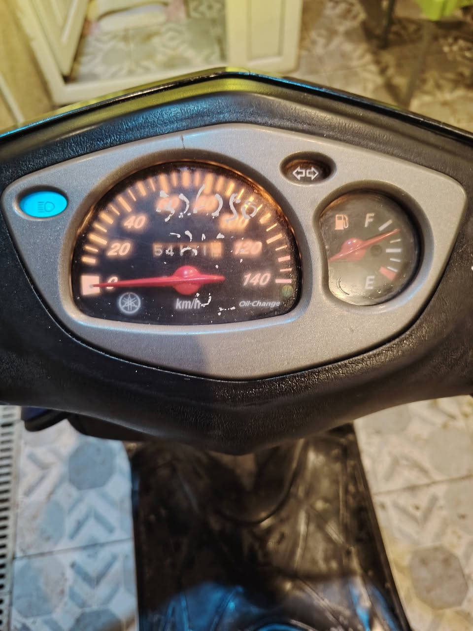 السلام عليكم الجميع دراجه سكنس نثيه كابريته مو نوزل الدراجه كله رقم واحد مكينه خرسه سلف هندر  كهربائي كله شغاله كيج سرعه بنزين اشاير البركات خلفي امامي دبلات كله ابشرط ابلاد الدراجه احله من الصوره والك حق الفحص مكانه قرب جسر الثوره السعر 550 الاتصال ***********
