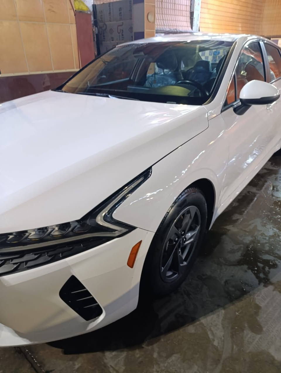 السلام عليكم
كي5 LXS
موديل 2021
حادثهه قطعه واحده
صور الحادث مرفوقة مع الصور
محرك 1600 تيربو 
مكانها الديوانية مركز
للأتصال على هذا الرقم 
***********
