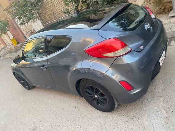 للبيع هونداي فولستر وارد امريكي 2013
محرك 1600 GDi عادي المرغوب ، صبغ
حزام ، فول مواصفات بصمه ابواب و تشغيل
هزه جديده و سنويه للـ28 رقم بغداد باسمي
سعر 67 $ بيها مجال بسيط ، مكان السياره
بغداد / ‭0772 260 0816‬
