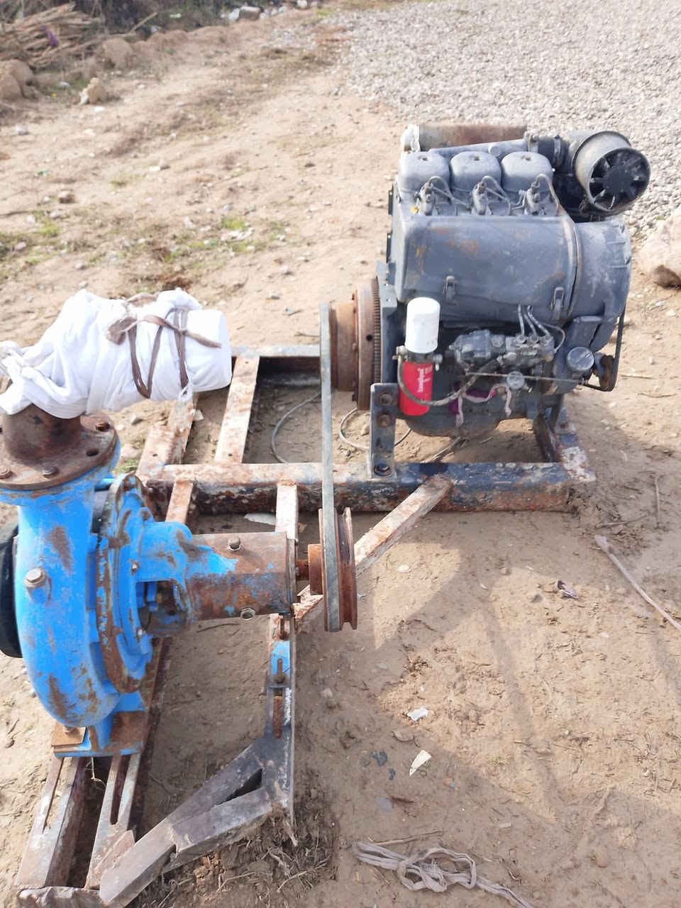 محرك دويز 3 بستم للبيع شرط شغال لاصرف ولا بخار ستندر اتصال ***********
