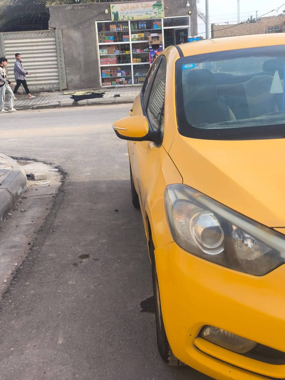 سلام عليكم سيراتو تكسي الرقم 
انكليزي 16قادسيه سياره نضيفه مكفوله خط وبحث جديد سنويه 29
سياره بسمي مديل 2016
مكاني سماوه 
رميثه 
لاتصال ***********
السعر 118
